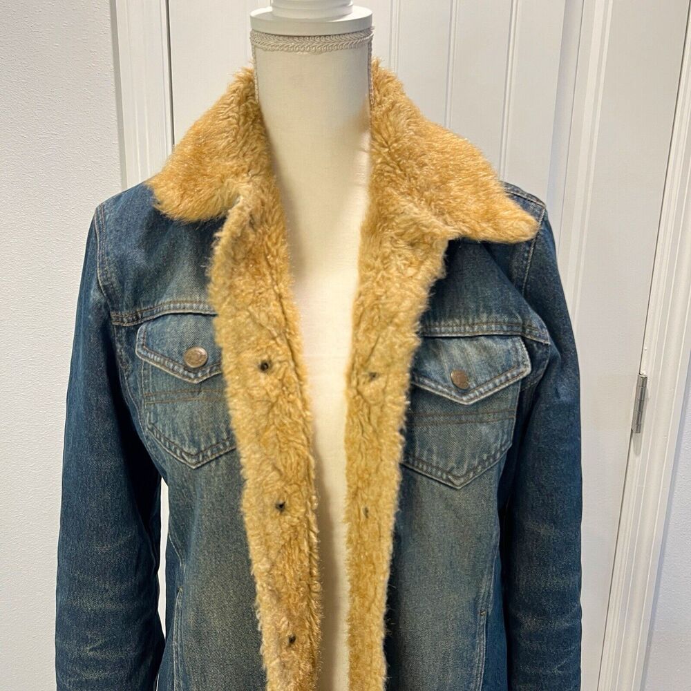 Cole B Country Denim Quilt Lined Faux Fur Trim Jacket Women's Size Medium Blue - Picture 2 of 16